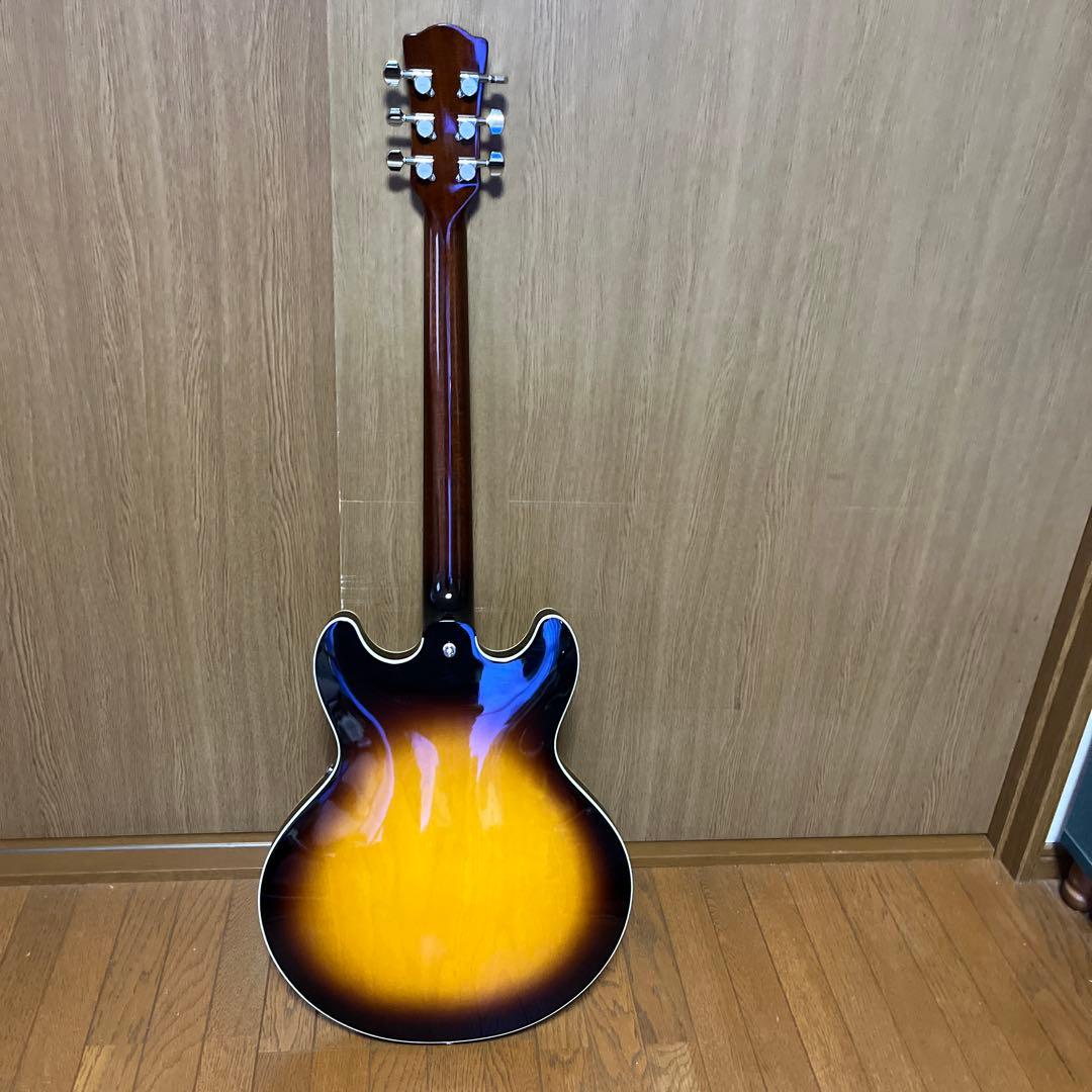 NG セミホロウボディギター サンバースト