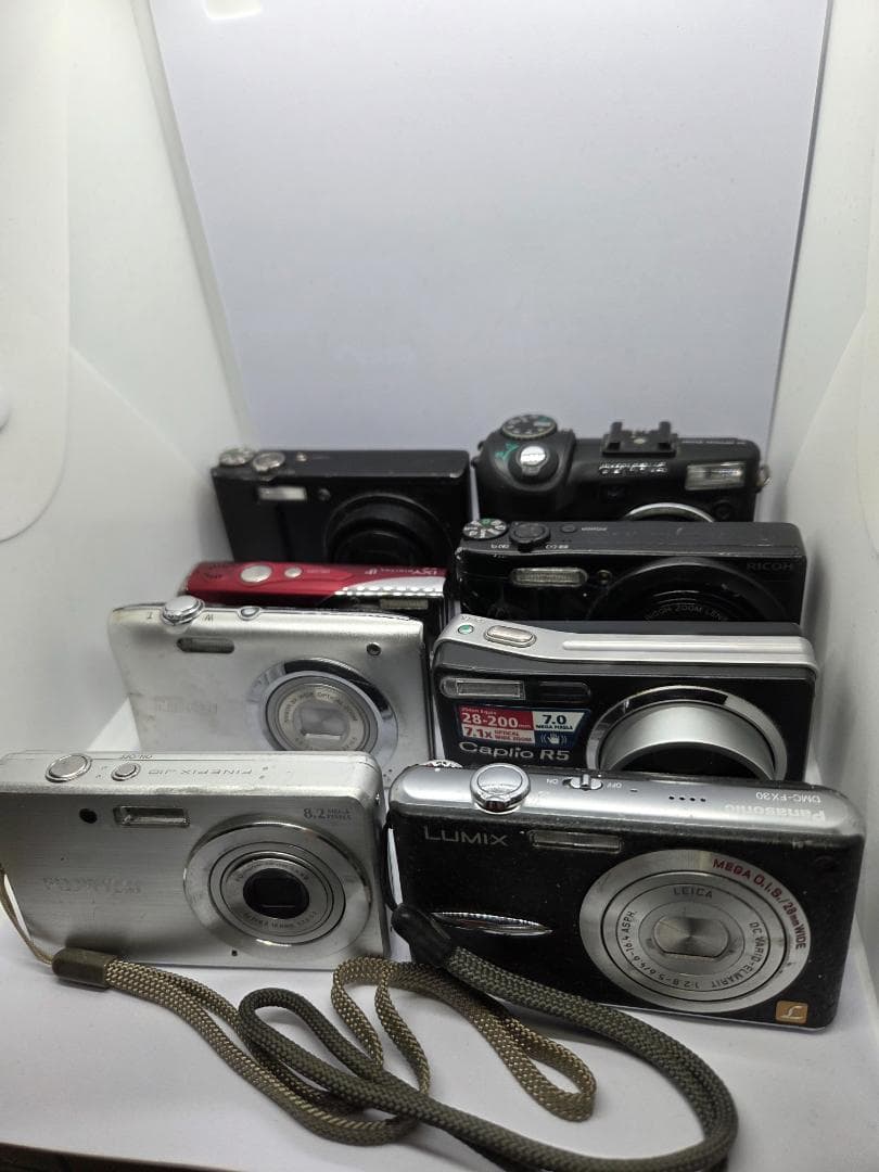コンパクトデジタルカメラ8台まとめセット① ジャンク品