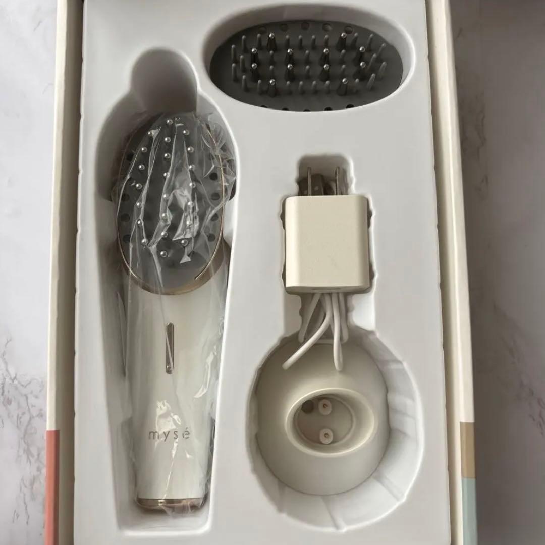 家庭用美顔器 ミーゼスカルプリフトプラス MS-82W