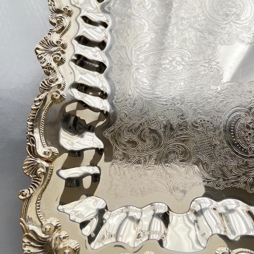 【Wallace】 チッペンデールのギャラリートレー スクエア 42cm