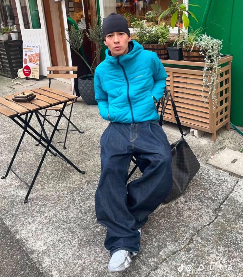 き*こ様 mont-bell ダウンジャケット 水色　短丈　おーた着用　肉厚　テ