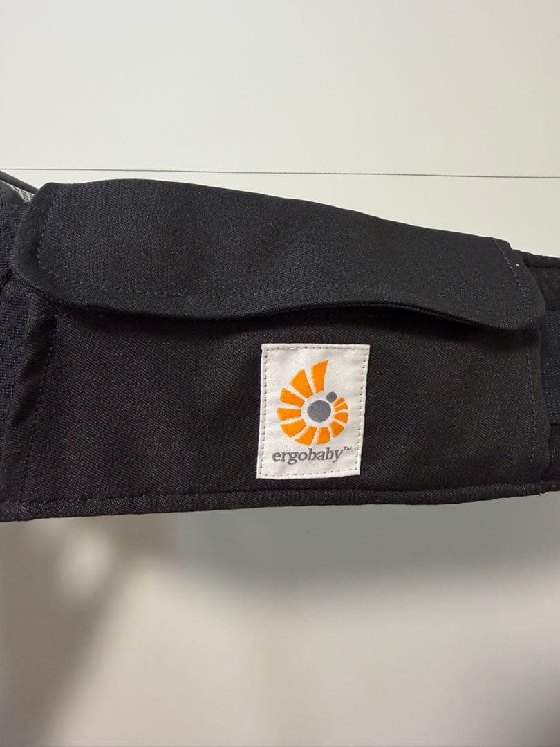 ergobaby 抱っこ紐 ALTA アルタ ヒップシート ブラック