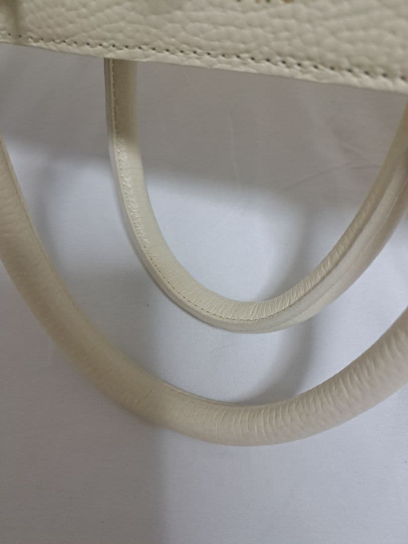 ADMJ アクセソワ バッグ オフホワイト レア コンクルージョン