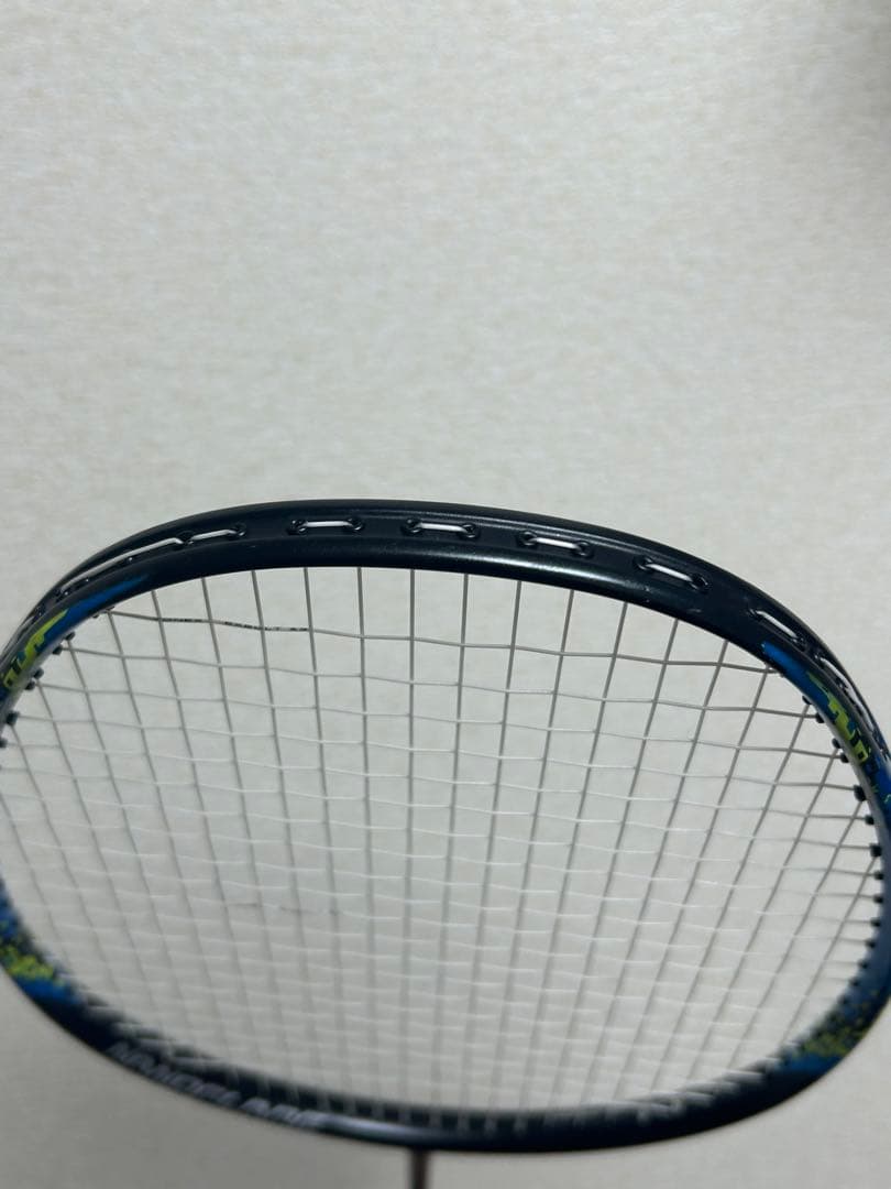 ヨネックスナノフレア700