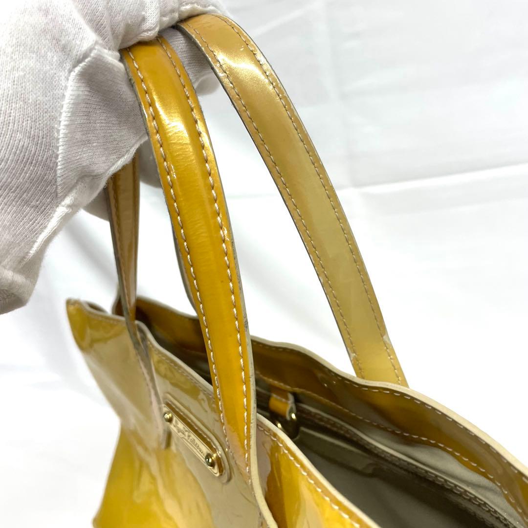 ルイヴィトン ハンドバッグ ヴェルニ ウィルシャー モノグラム イエロー