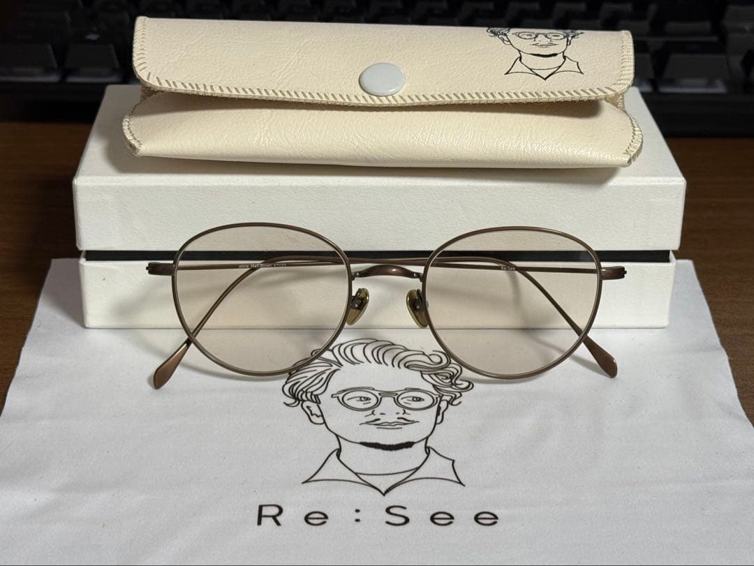 Re:See storeライトカラーレンズ　サングラス