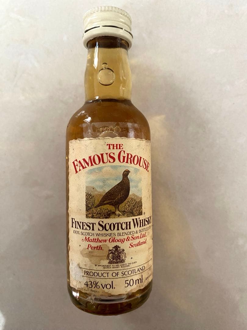 サントリーウイスキーとオールドパーとロイヤルとサントリーブランディV￼SOP ￼