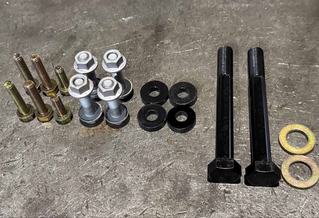 60プリウス（MXWH）TRDGRパフォーマンスダンパー MS303-47004