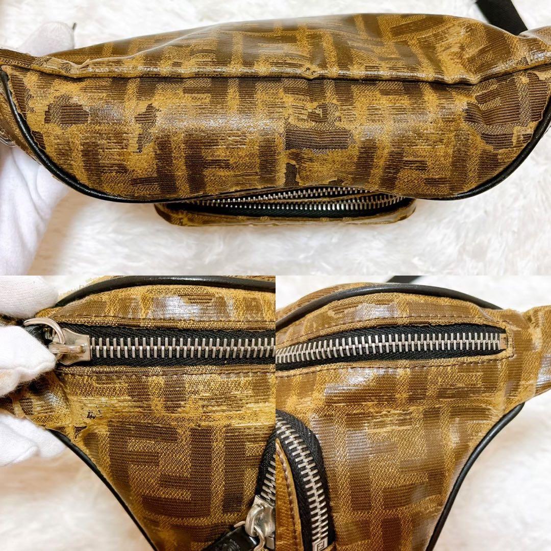 FENDI ✨ズッカ　ウエストポーチ　セカンドバッグ　PVCレザー　ベージュ