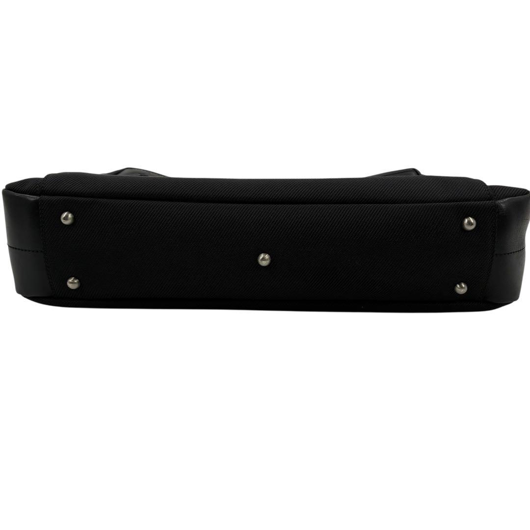 バーバリー　ビジネスバッグ　ブリーフケース　ノバチェック　2way PC収納