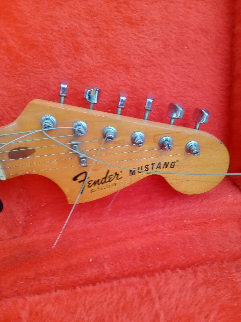 Fender USA Mustang ビンテージ 　ナチュラルボディ　ジャンク品