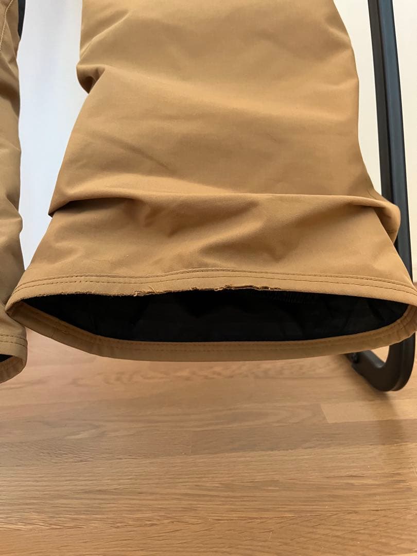 VOLCOM 子供用 スノーボードウェア 上下セット S