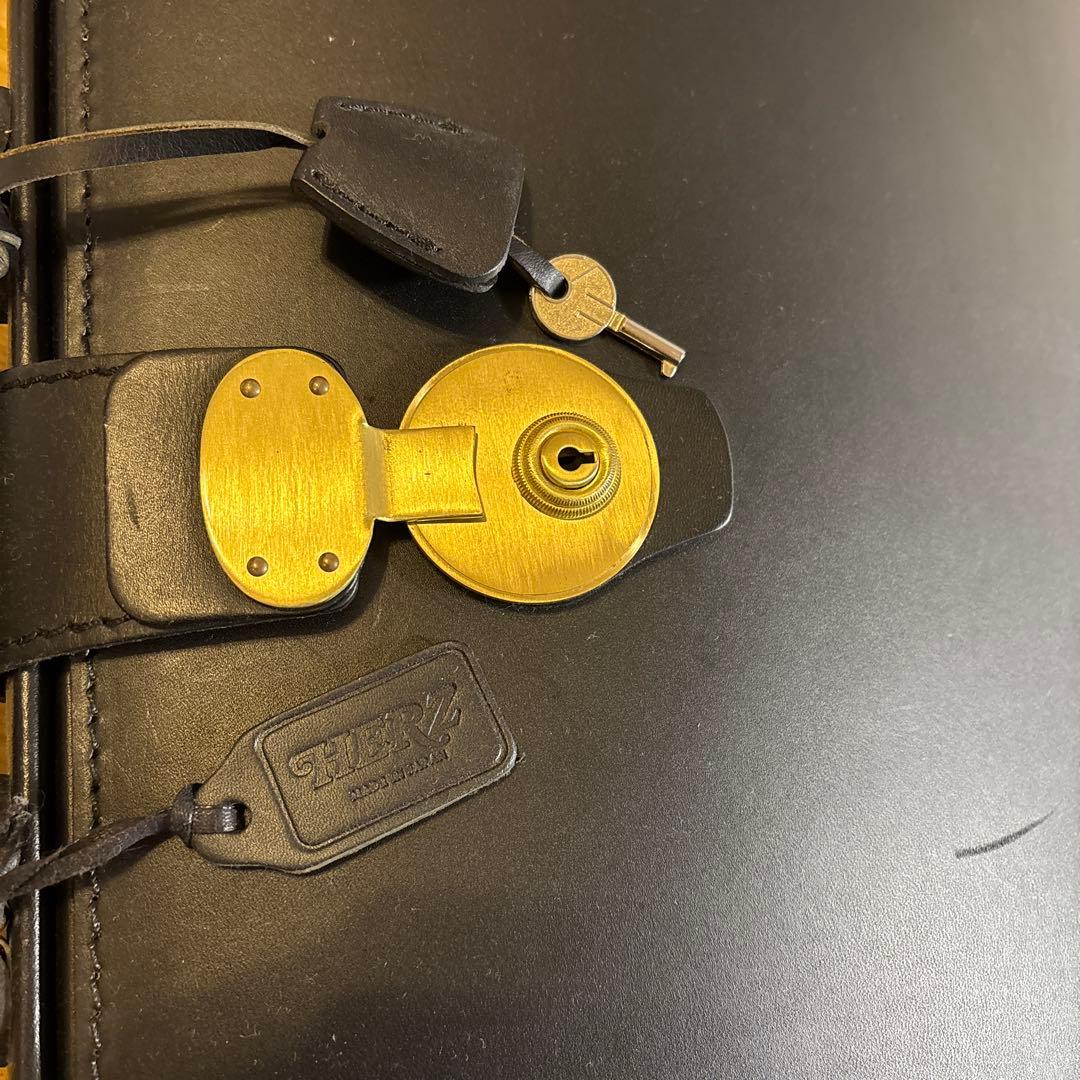 ヘルツ　ダレスバッグ・ワイドマチタイプ