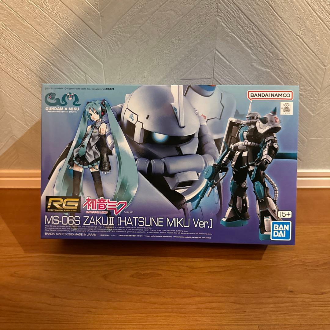 RG 1/144 ザクII　初音ミクVer.