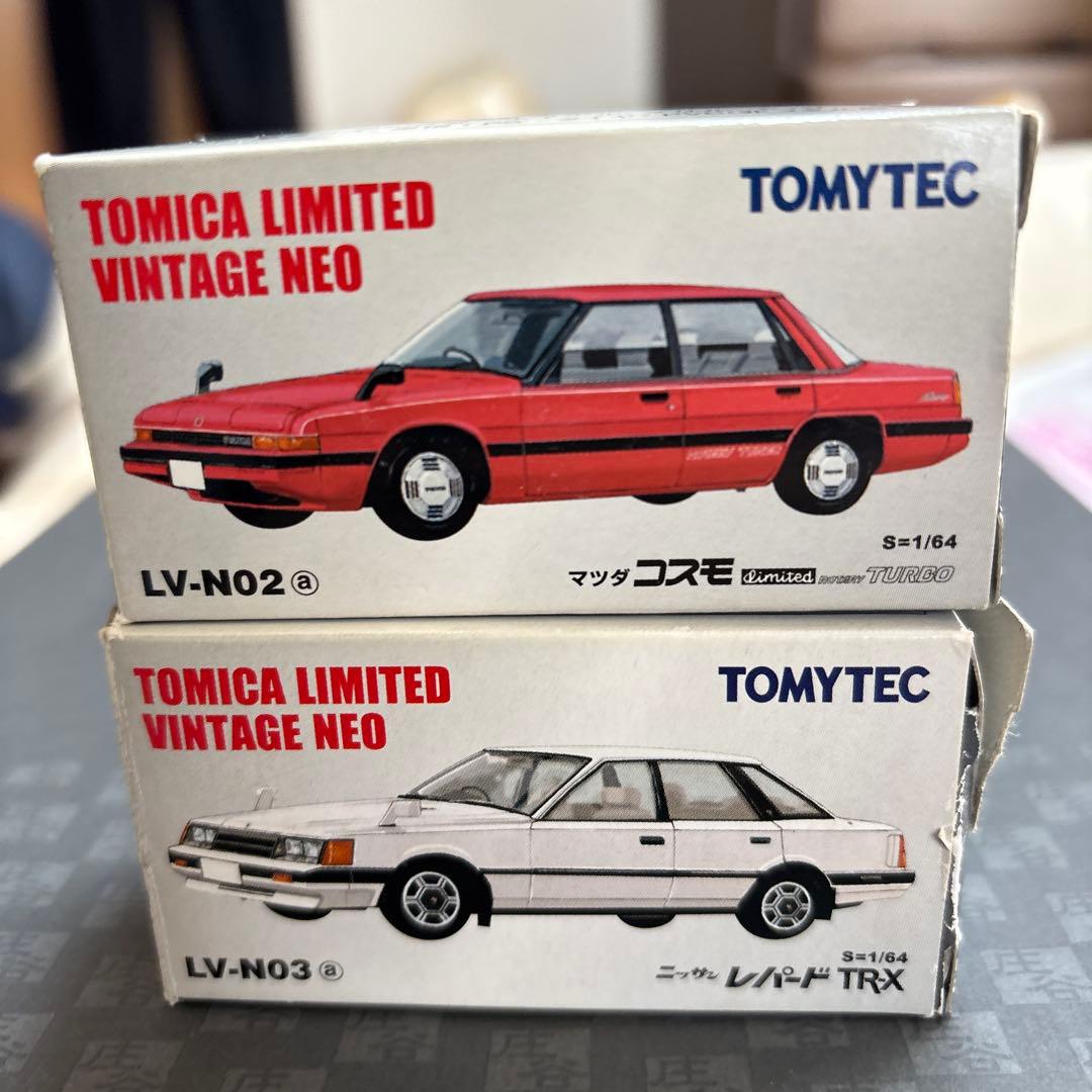 TOMICA LIMITED VINTAGE NEO ２台