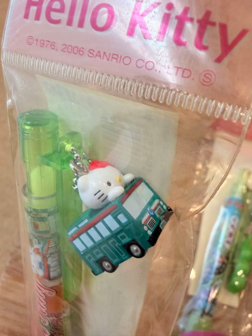 ご当地キティボールペン11本シャープペンシル1本セット