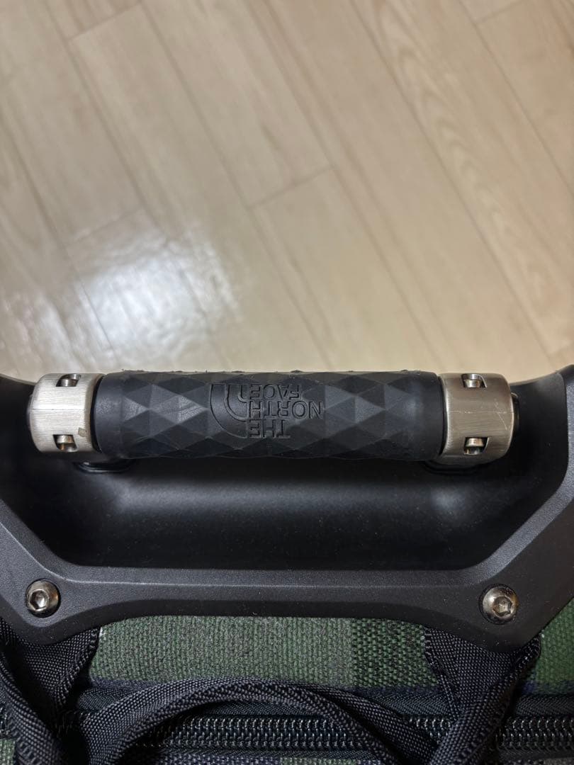 ノースフェイス　キャリーケース