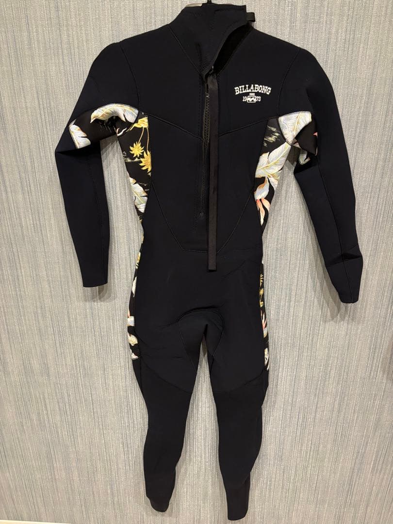 billabongビラボン　ジャーフル3✖️2ミリ