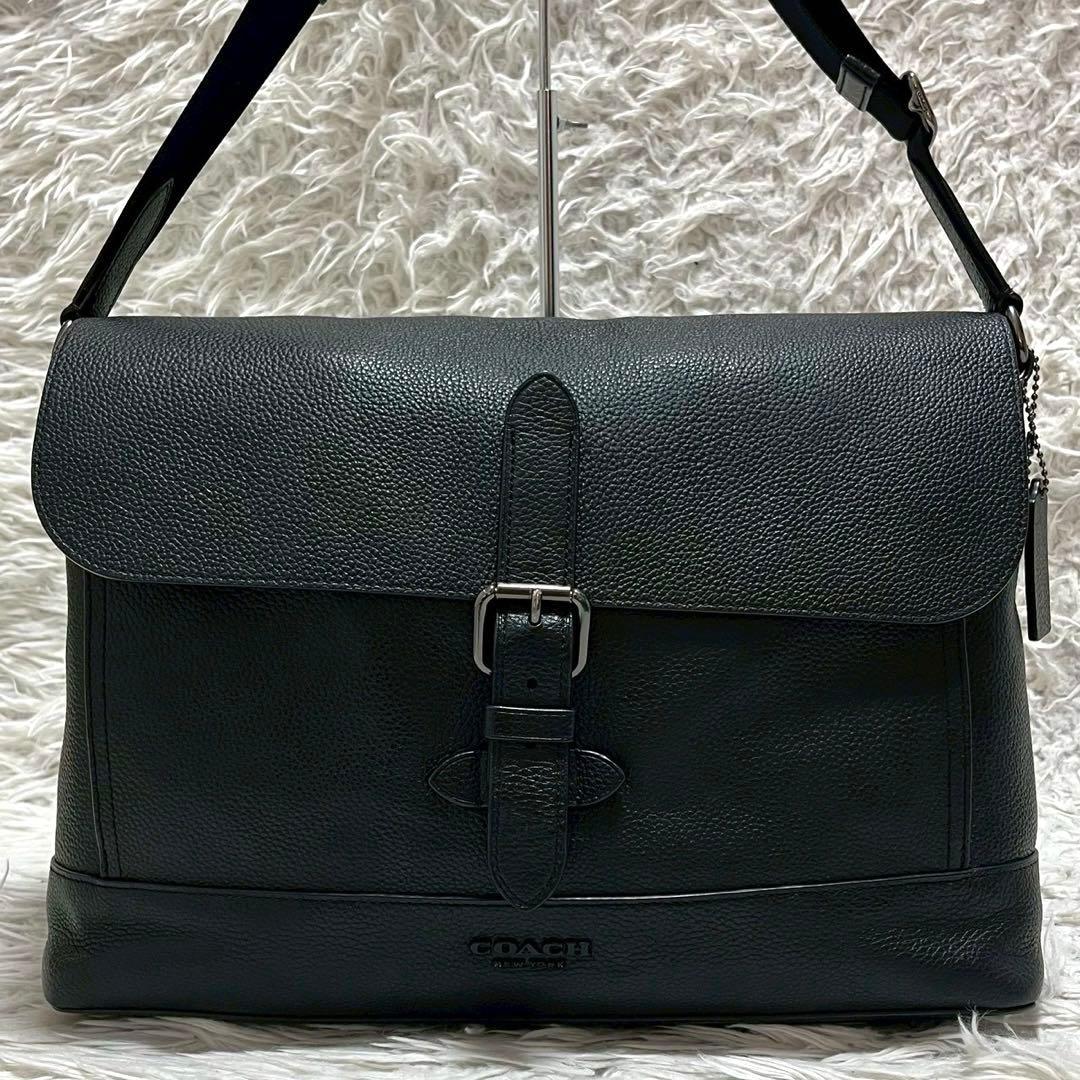 未使用✨COACH コーチ メッセンジャーバッグ ブラック A4収納 88892