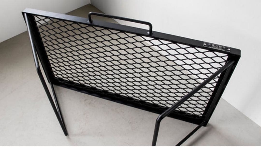 サンゾー工務店　IRON TABLE