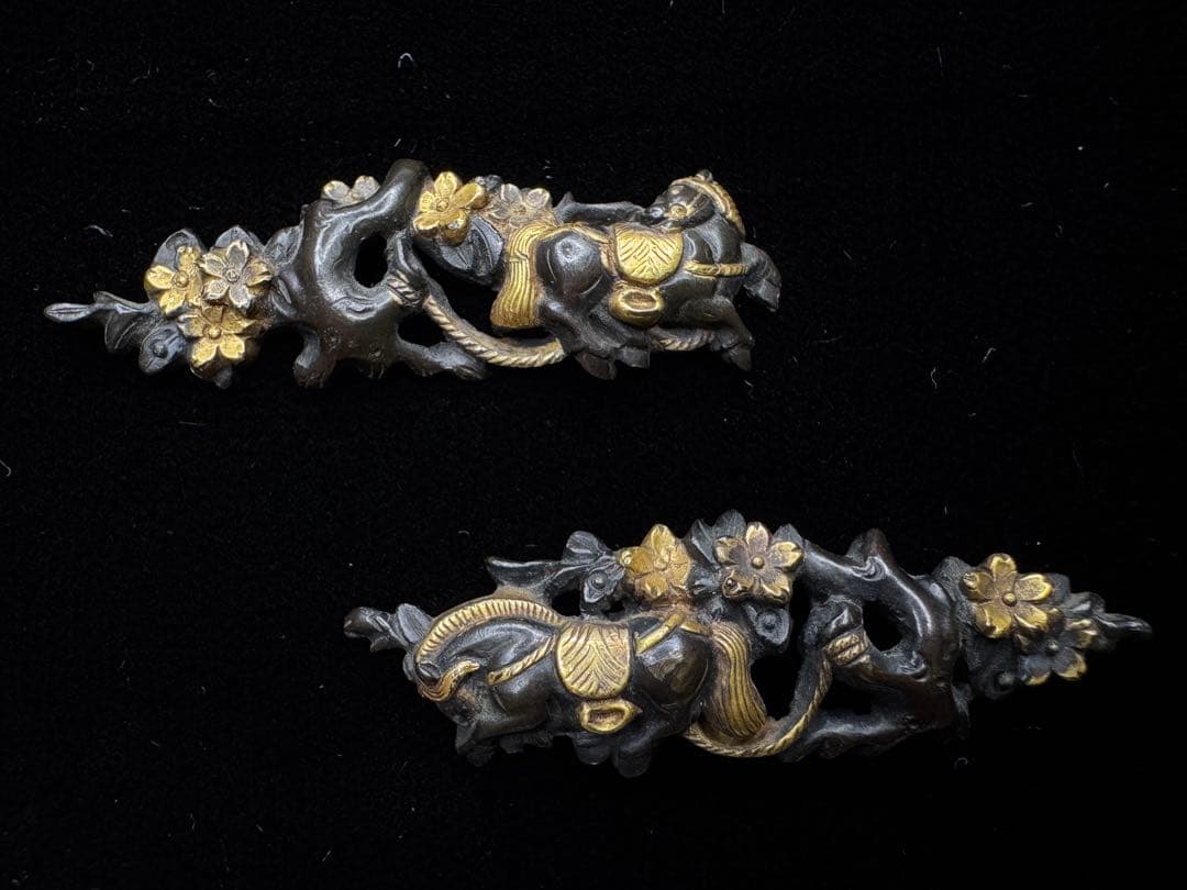 馬に桜図 目貫 赤銅 無銘 日本刀 刀装具 江戸期 骨董 古美術