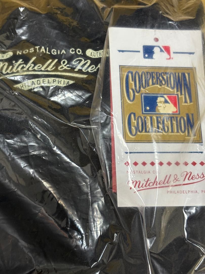 BLACKPINK × Mitchell & Ness × ドジャース　Tシャツ