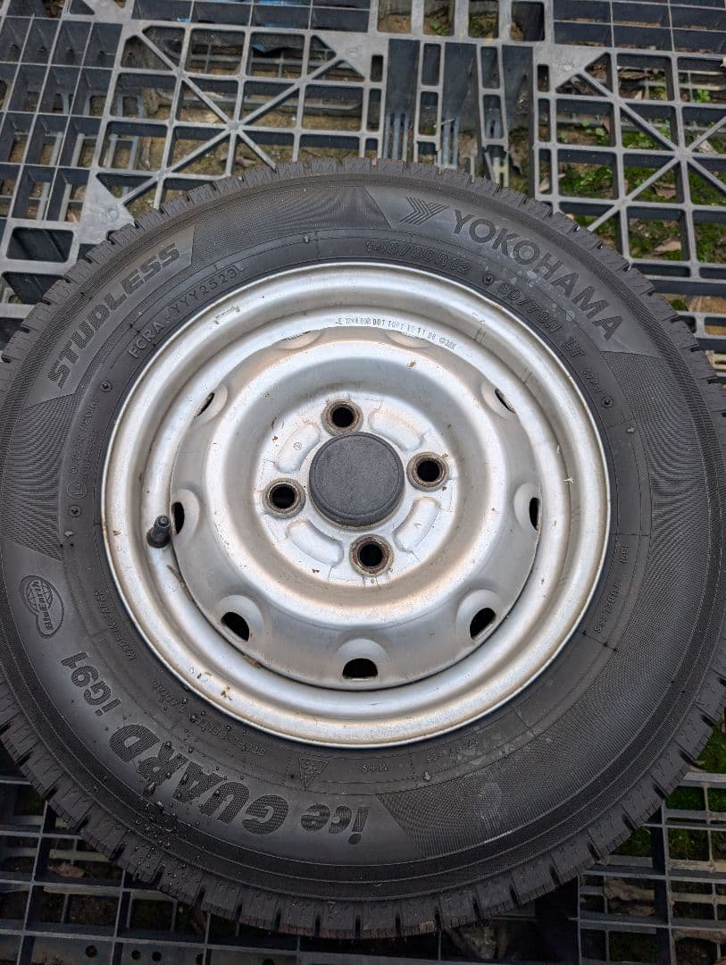 145/80R12 ヨコハマ Ice Guard IG91 スタッドレス中古現状
