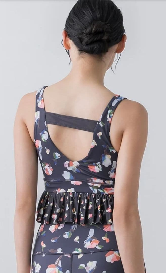 新品☆未使用【SUKALA】ローズプリントブラトップ