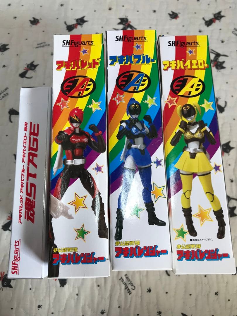 アキバレンジャー フィギュアーツ　未開封