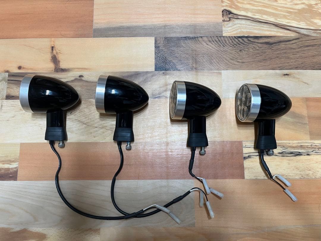 トライアンフ　LEDウインカー　ボンネビル　ストリートスクランブラー