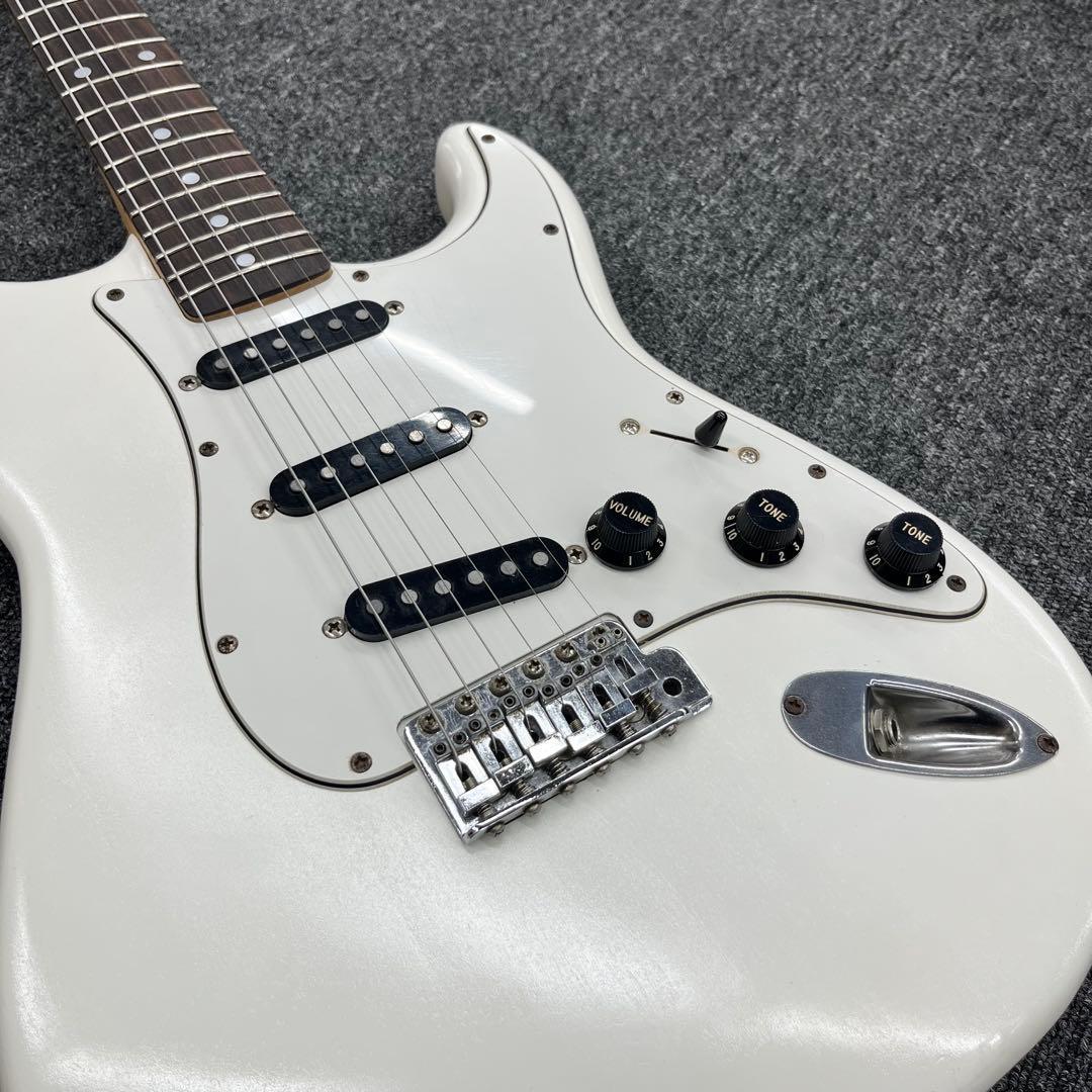 【10261】Fender Japan Stratocaster ST72?