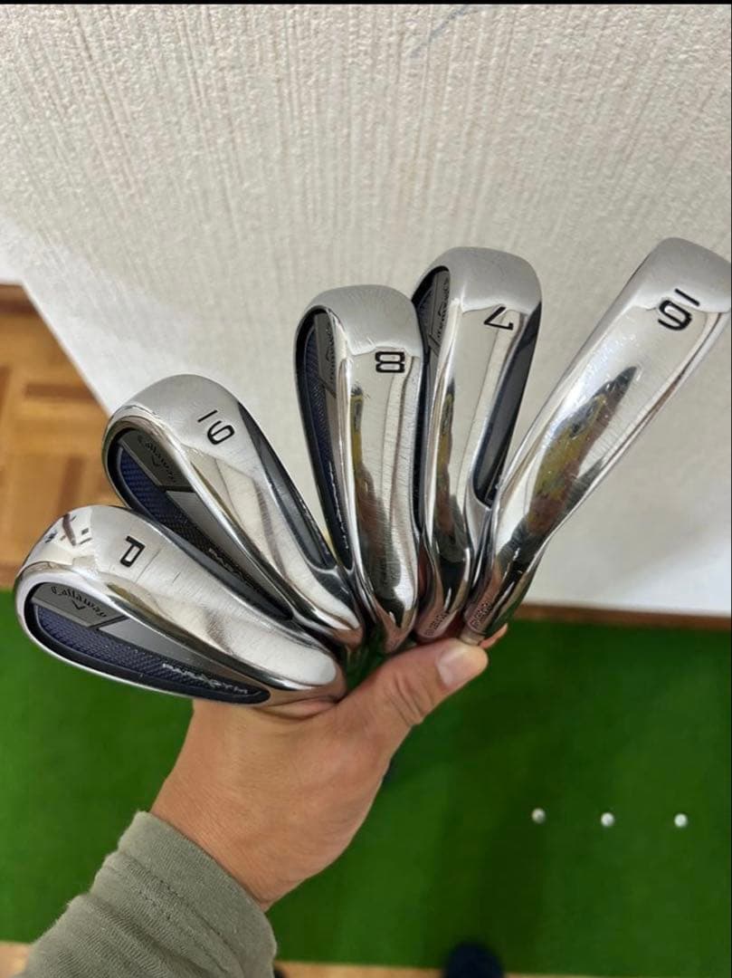 キャロウェイパラダイムアイアンセット ステンレススチール 6-9 PW