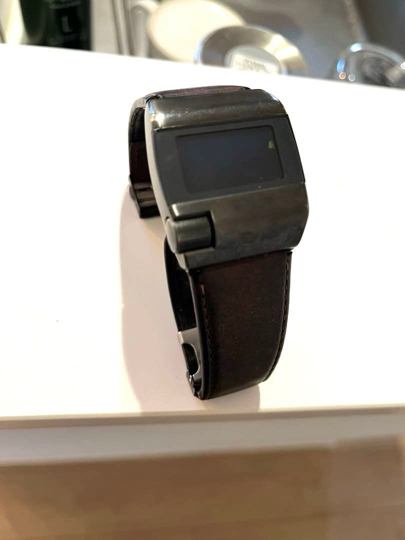 スイス製デジタル腕時計 Ventura V-Tec Delta