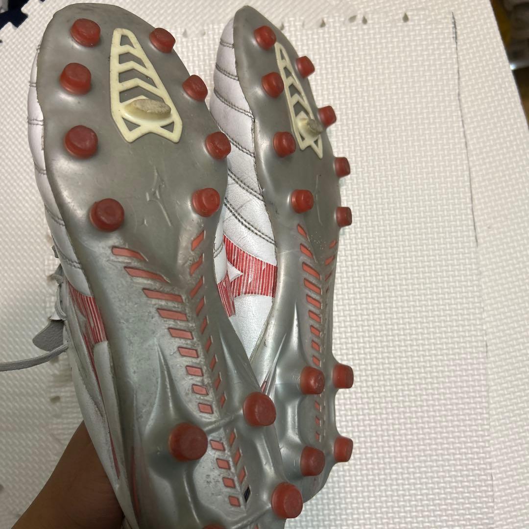 Mizuno Morelia サッカーシューズ ホワイト/レッド