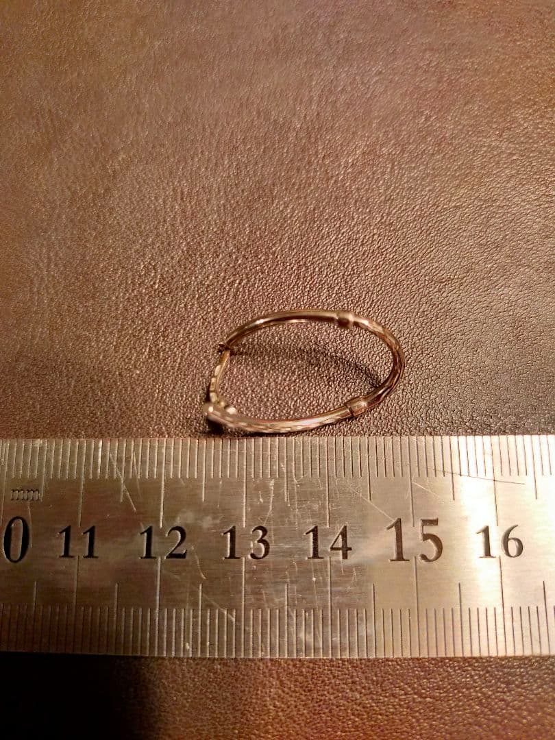 最終価格！ウノアエレ片耳ピアスK18WG