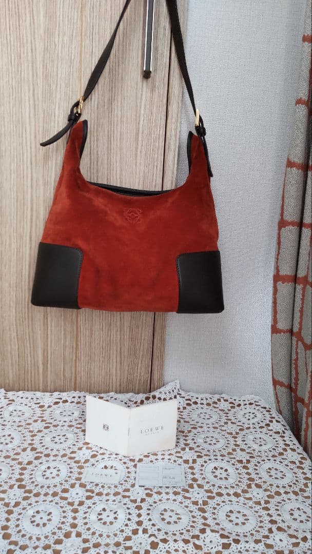 ロエベ ショルダ―バック