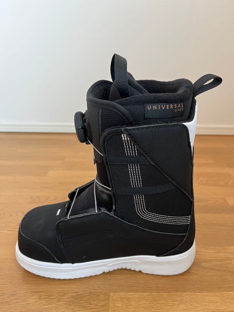 サロモンPROJECT BOA®キッズ用スノーボードブーツ22.5-23.0cm