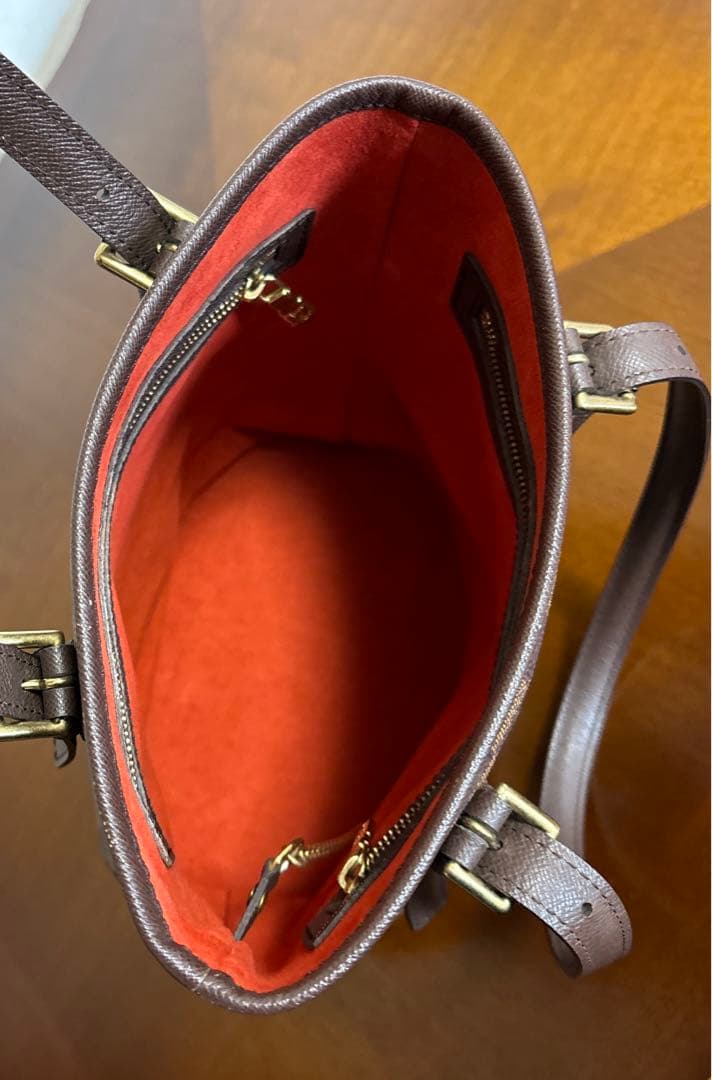 ルイヴィトン　マレ　ダミエ柄ブラウンレザーハンドバッグ