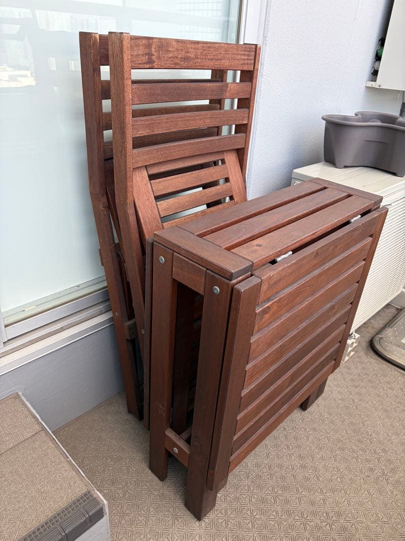 （引き取り可）折りたたみ式木製ガーデンチェア2脚セット