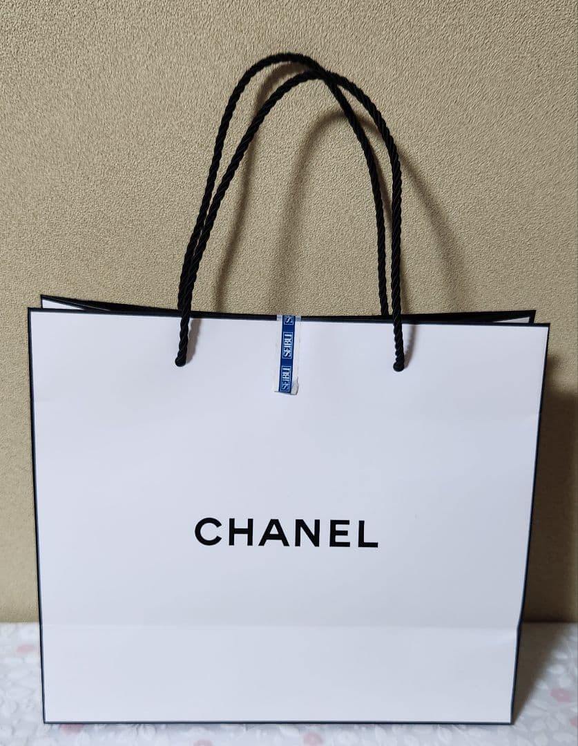 CHANEL N°1 セラムとクリームと香水セット