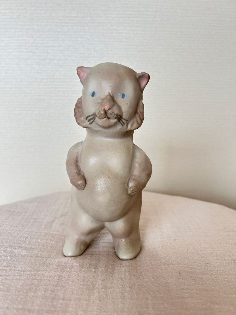 増田光　壁掛け花瓶　猫