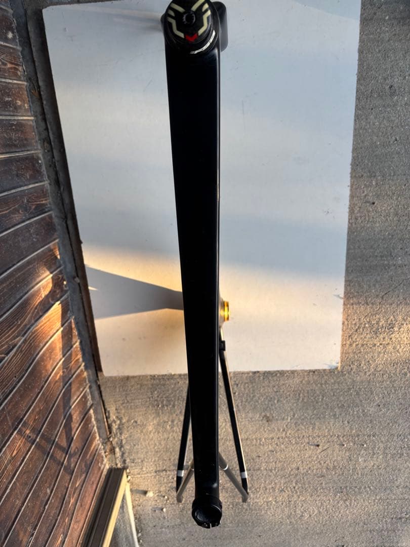 NEILPRYDE BURA SLニールプライド ビューラSL ヒルクライム