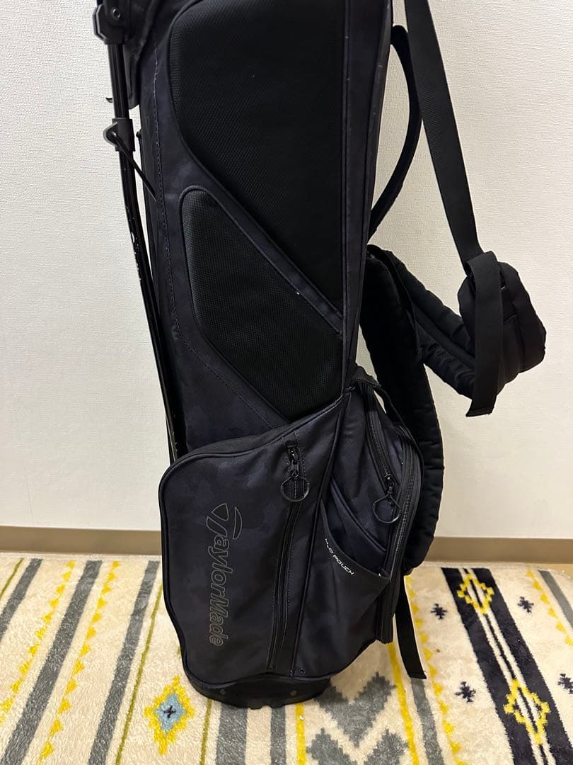 TaylorMade ブラック 迷彩柄 スタンド型 キャディバッグ