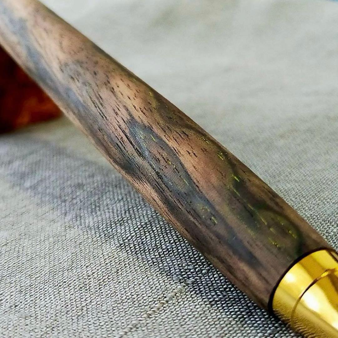 上杢　黒柿孔雀杢　ハンドメイド　木軸シャープペン　0.5mm　天然木　ゴールド