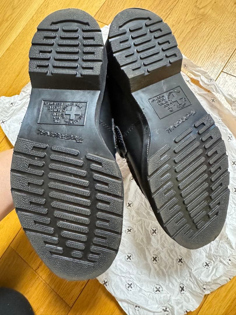 Dr. Martens ブラックローファー フリンジ付き