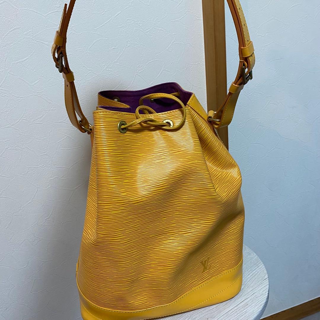 ルイヴィトン LOUIS VUITTON エピ ノエ ワンショル巾着バッグ