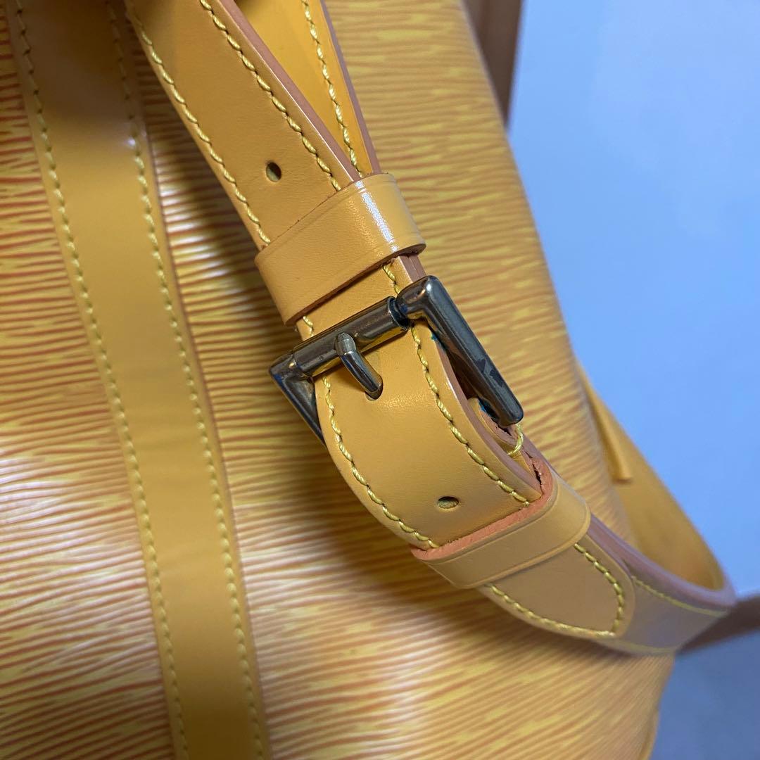 ルイヴィトン LOUIS VUITTON エピ ノエ ワンショル巾着バッグ