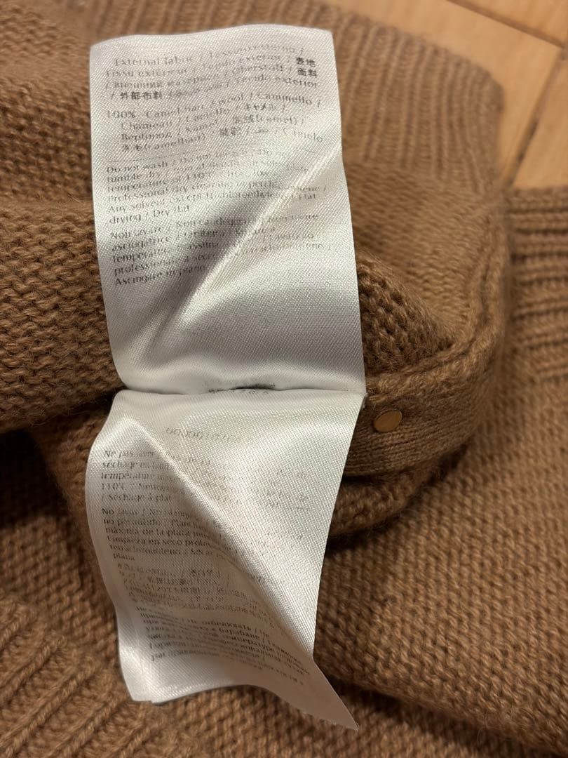 VALENTINO ヴァレンティノ　スタッズ クルーネックニット