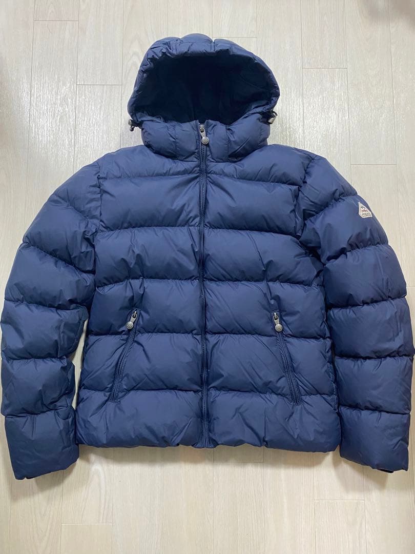 ピレネックス　ネイビー フード付き ダウンジャケット
