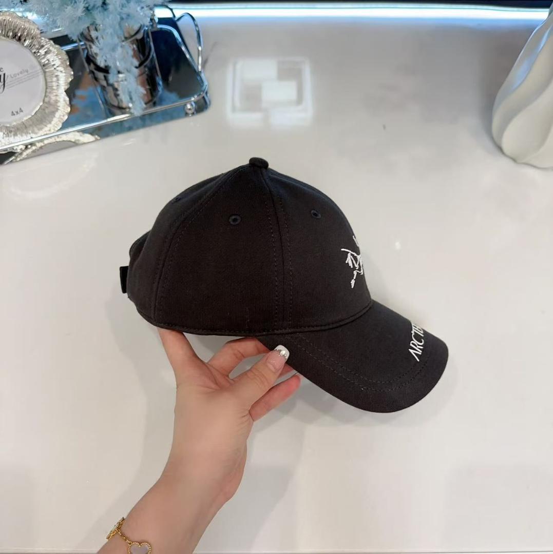 ARC'TERYX アークテリクス ロゴ刺繍 キャップ ブラック